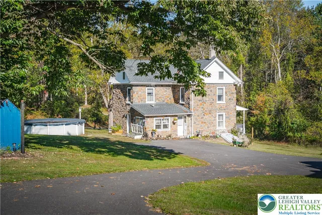 $585,000 | 1410 Fels Road, Quakertown, PA 18951