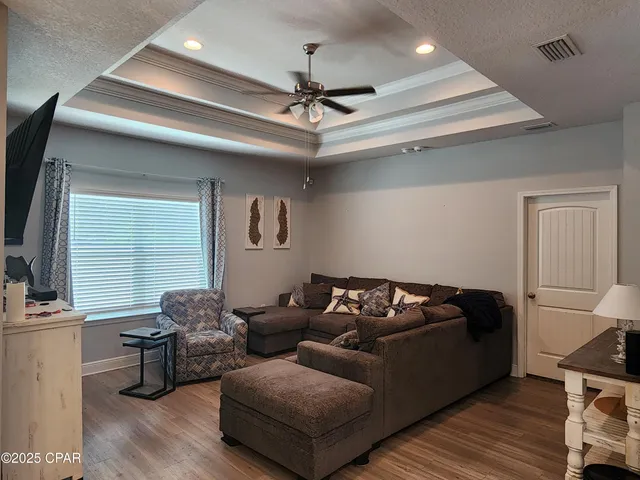 $2,700 | 104 Moonraker Circle, Panama City Beach, FL 32407