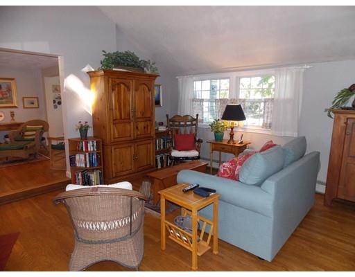43 Mayflower Road Woburn, MA 01801 - Photo 12 of 28 Gallery Image 12
