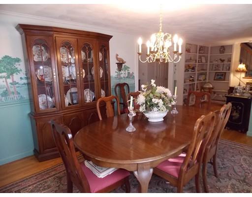 43 Mayflower Road Woburn, MA 01801 - Photo 13 of 28 Gallery Image 13
