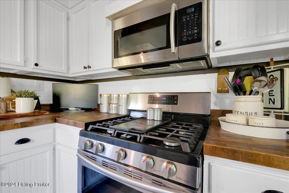 4881 Gest Road Pleasureville, KY 40057 - Photo 13 of 39 Oven 2 of 2
