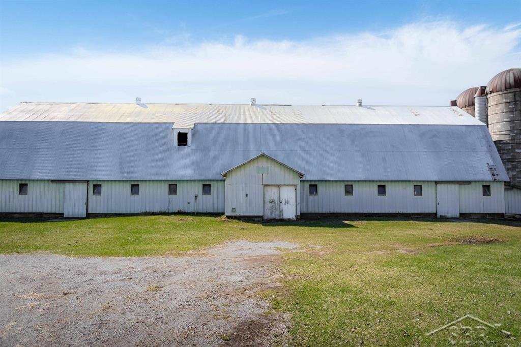 18025 Grabowski Road St. Charles, MI 48655 - Photo 12 of 23