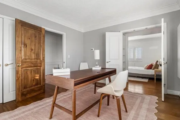 $800,000 | 121 West 48th Street, Unit 2005, Kansas City, MO 64112