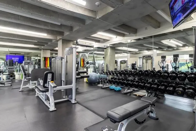 $849,000 | 121 West 48th Street, Unit 2005, Kansas City, MO 64112