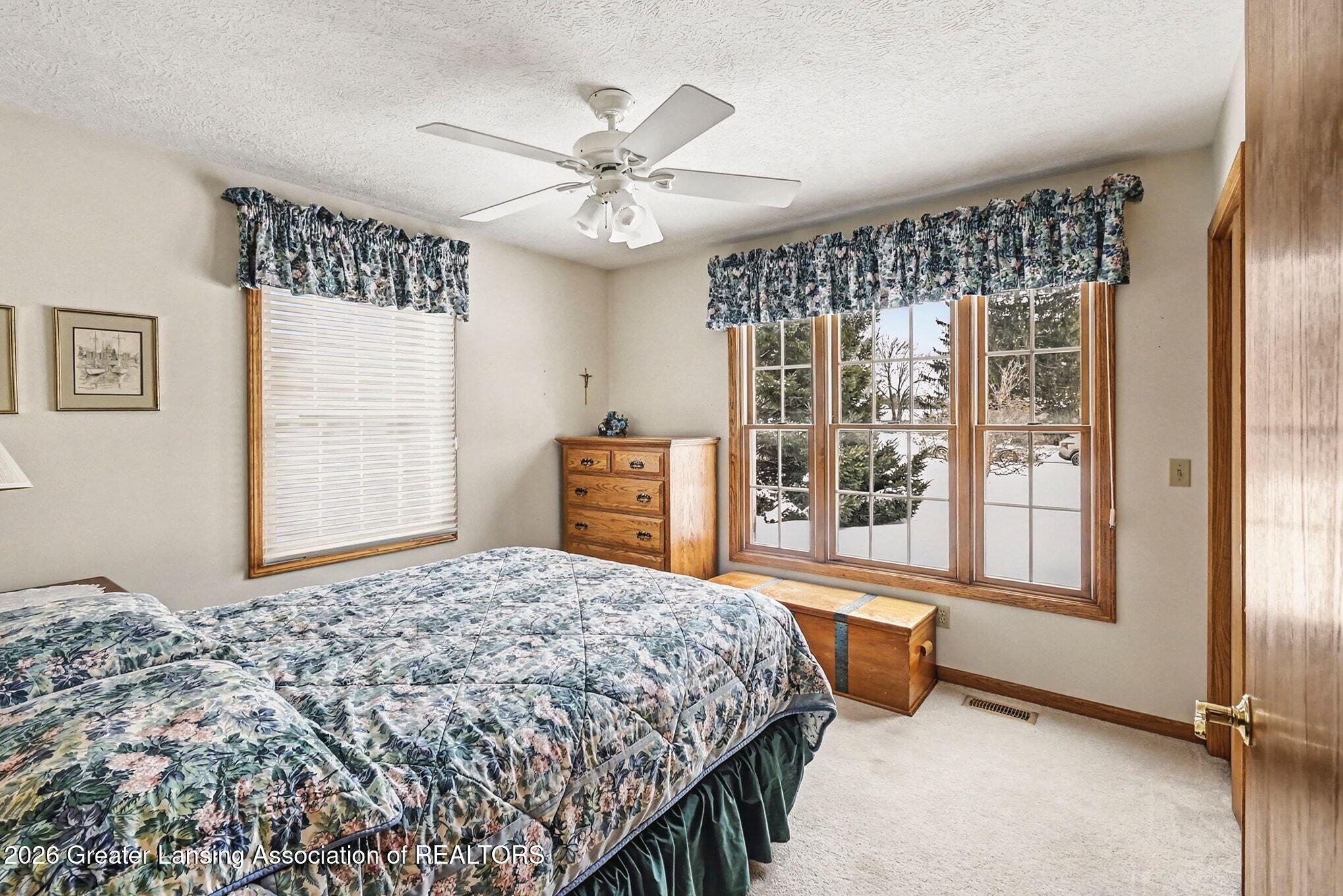 1901 East Stoll Road Lansing, MI 48906 - Photo 17 of 32 Bed 2