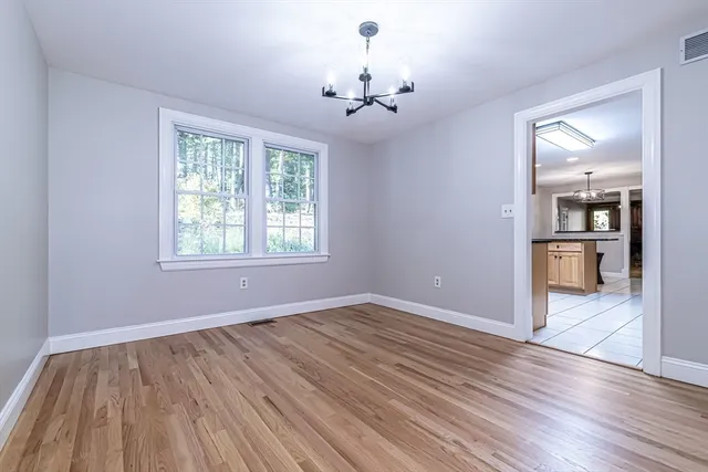 $699,900 | 22 Old Coach Road, Hudson, NH 03051