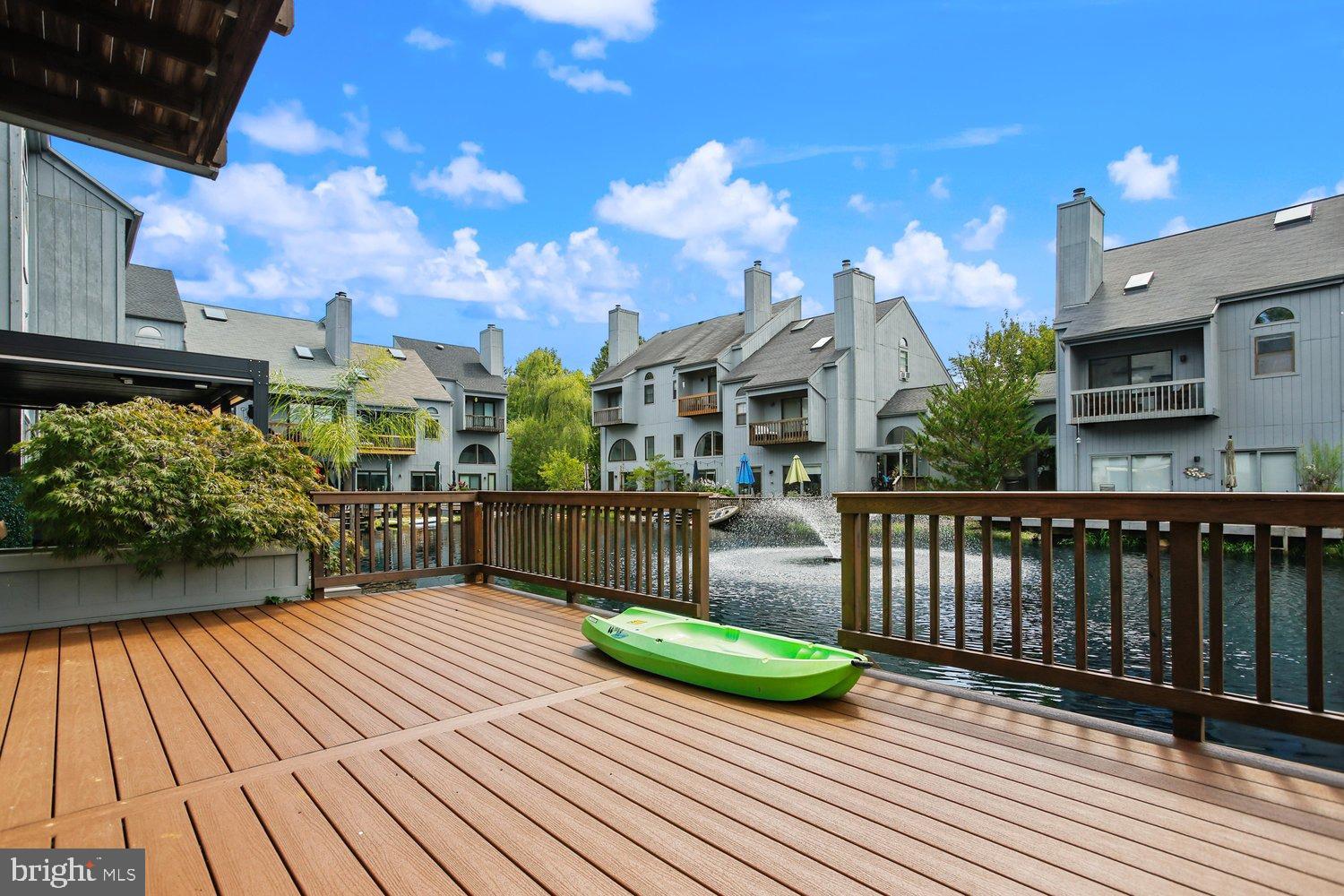 11115 Timberhead Court Reston, VA 20191 - Photo 18 of 88 Deck