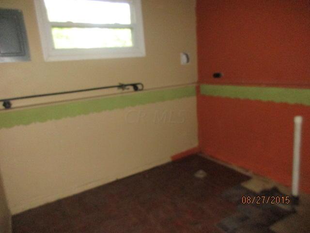 1162 Country Club Road Columbus, OH 43227 - Photo 13 of 27 Gallery Image 13