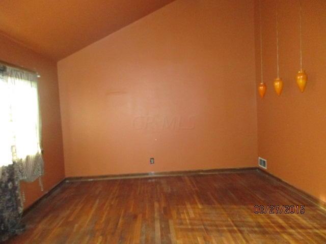 1162 Country Club Road Columbus, OH 43227 - Photo 8 of 27 Gallery Image 8