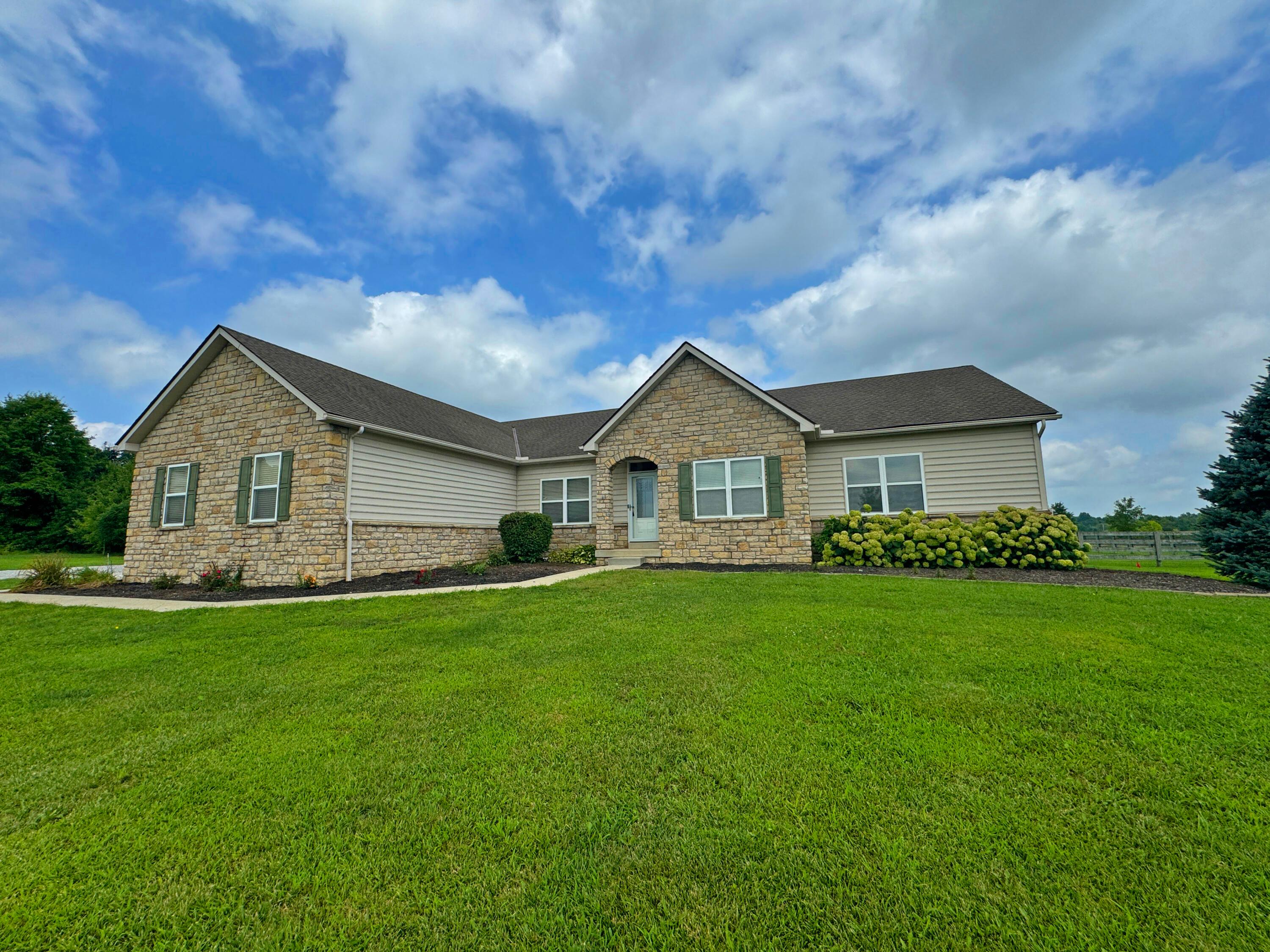 2650 Bean-Oller Road Delaware, OH 43015 - Photo 10 of 53 IMG_8945