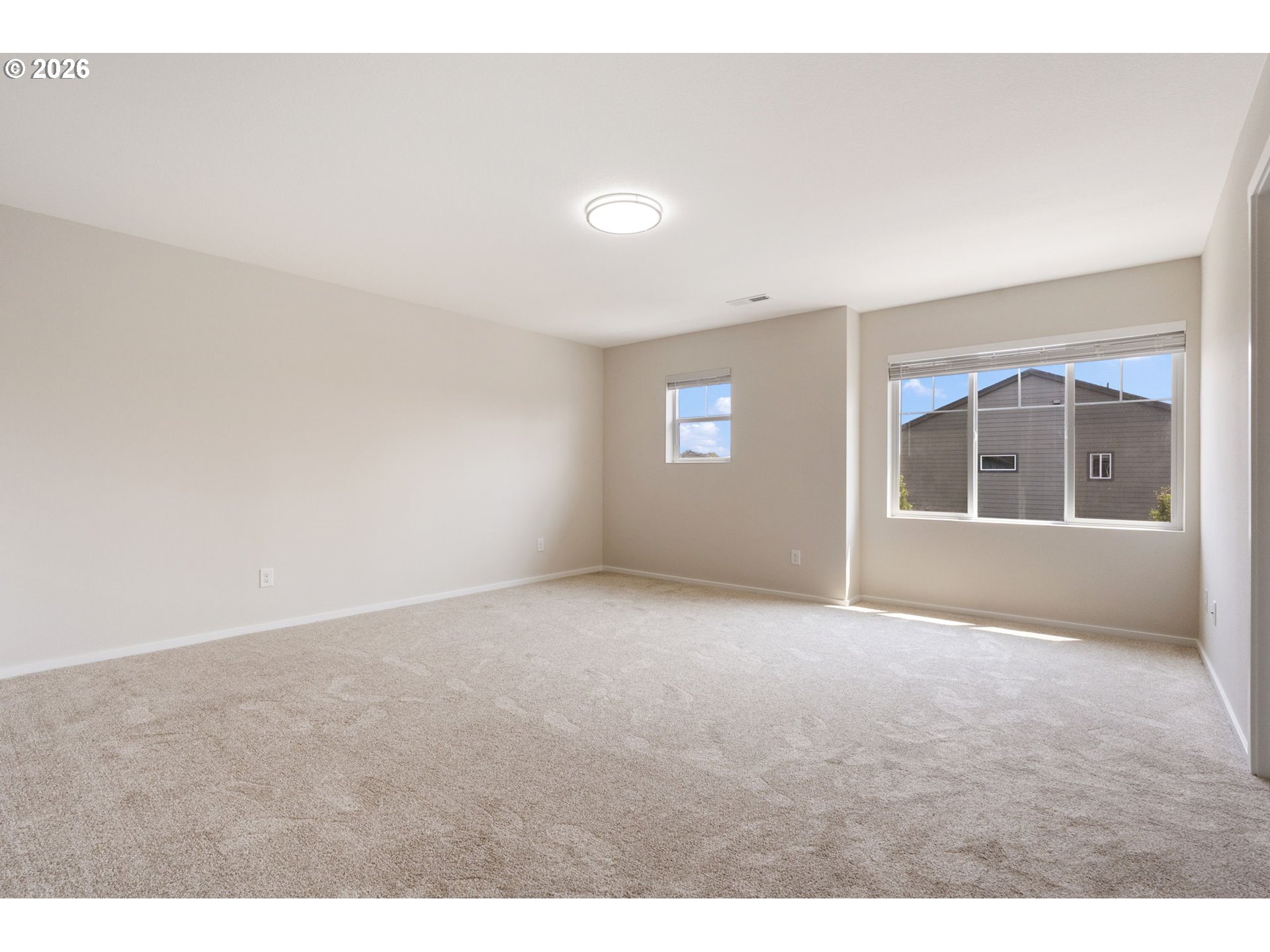 2017 South Meadowlark Dr. Loop Ridgefield, WA 98642 - Photo 19 of 47 Bedroom, Primary