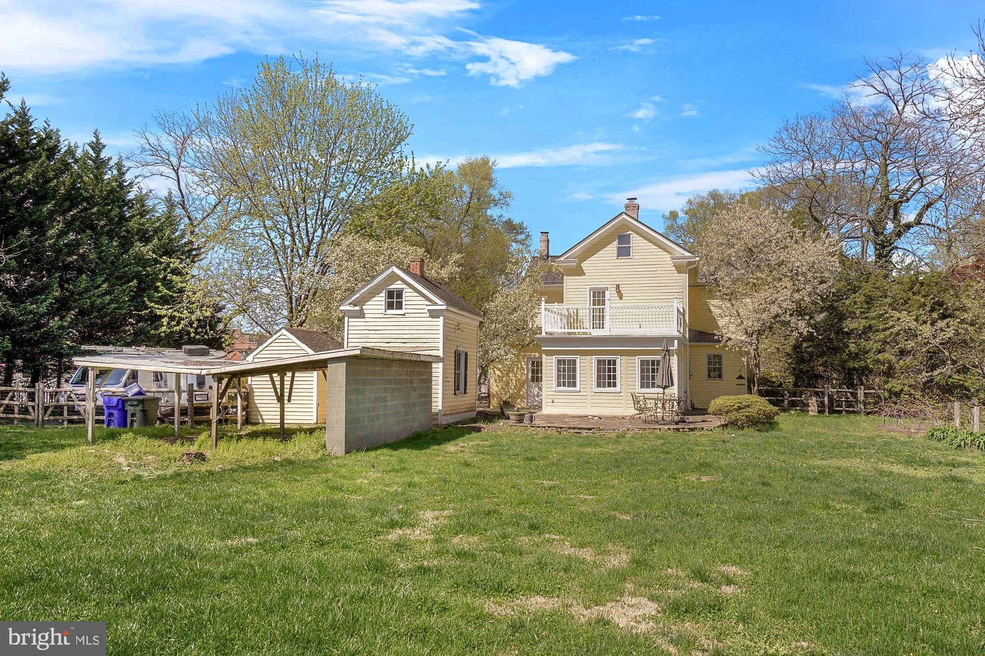 17811 Elgin Road Poolesville, MD 20837 - Photo 12 of 91 Keep the lean-to for storage or build your 3-car!