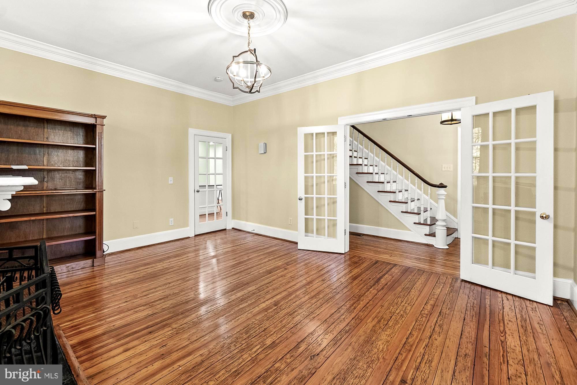 17811 Elgin Road Poolesville, MD 20837 - Photo 41 of 91 Double glass door entry