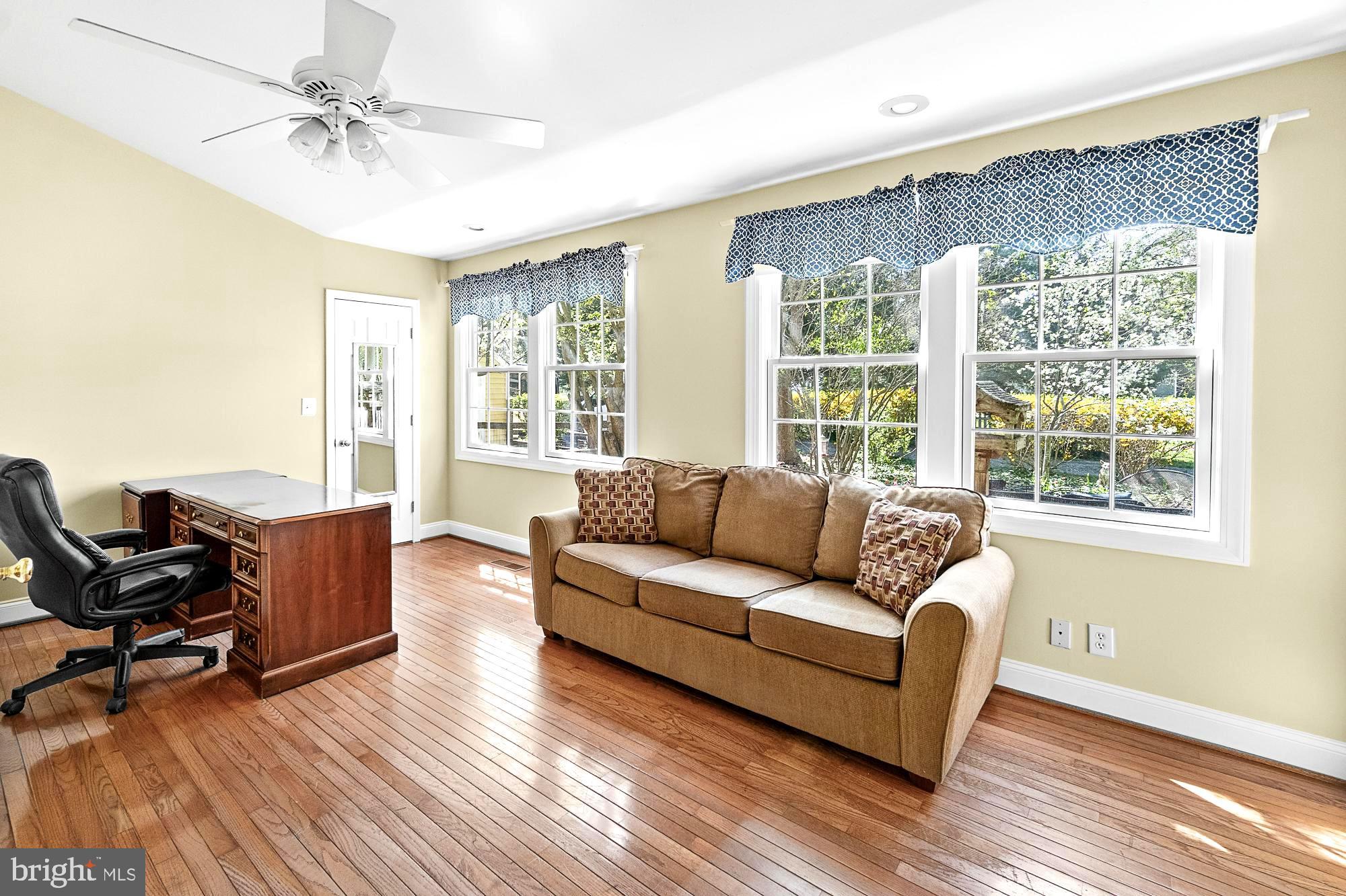 17811 Elgin Road Poolesville, MD 20837 - Photo 44 of 91 4th bedroom or more office space!