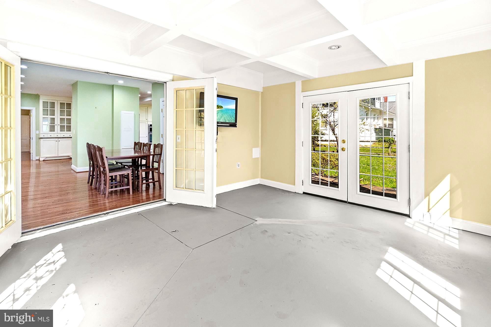 17811 Elgin Road Poolesville, MD 20837 - Photo 50 of 91 Three sides of views and privacy