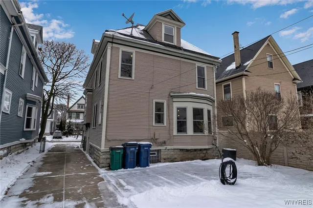 $499,000 | 107 Crescent Avenue, Buffalo, NY 14214