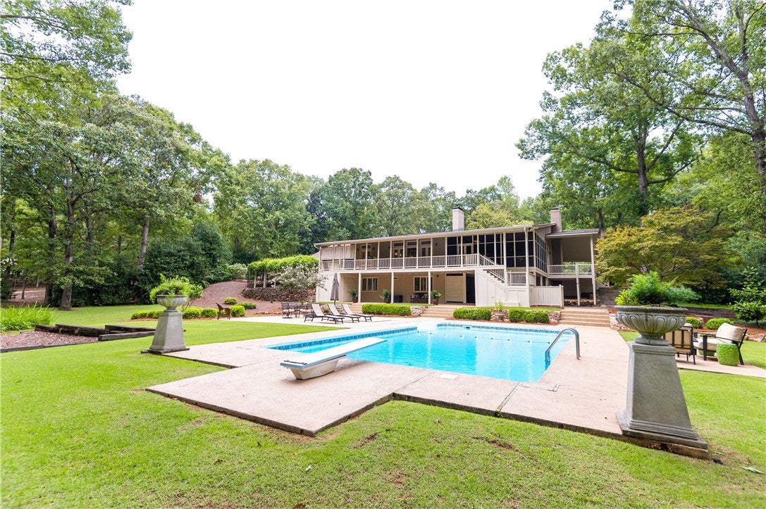 3236 Hamilton Road Opelika, AL 36804 - Photo 3 of 39 Gallery Image 3