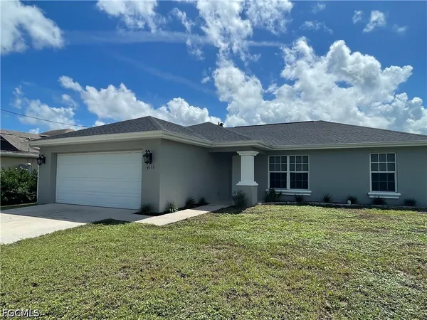 $2,000 | 4133 Andalusia Boulevard, Cape Coral, FL 33909