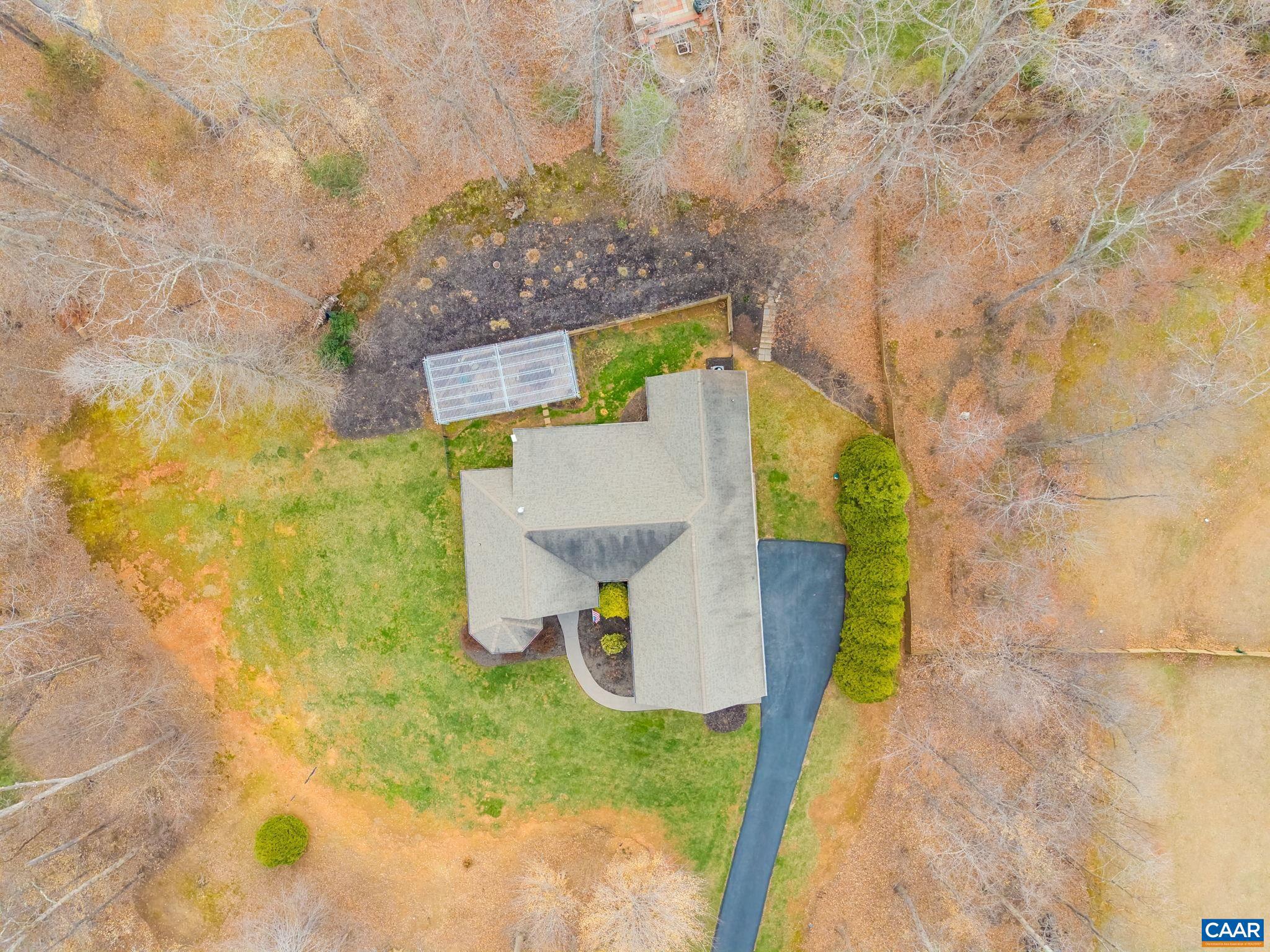 612 London Court Ruckersville, VA 22968 - Photo 4 of 55 a view of entryway