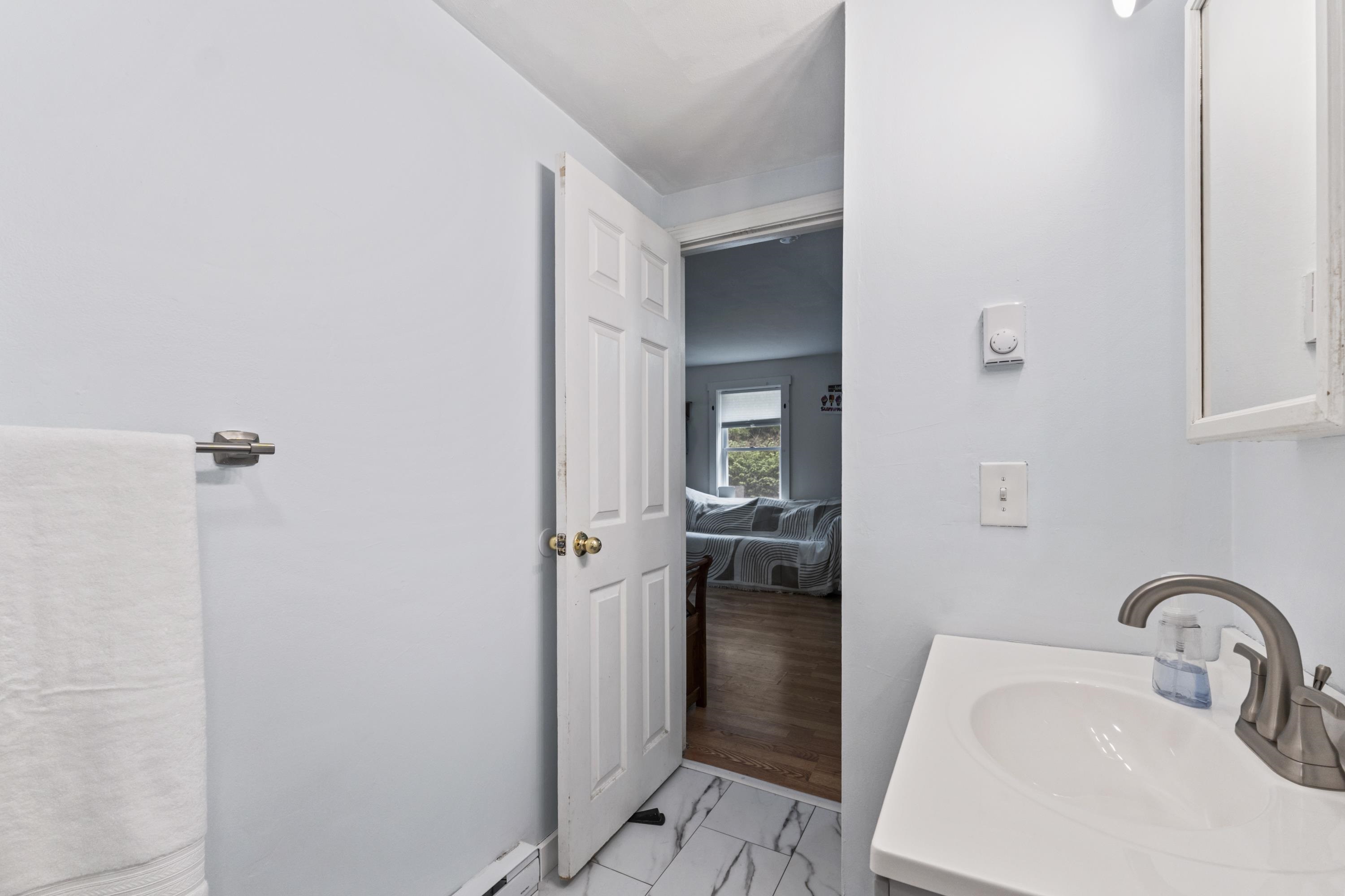 584 Chestnut Hill Road Farmington, NH 03835 - Photo 16 of 53