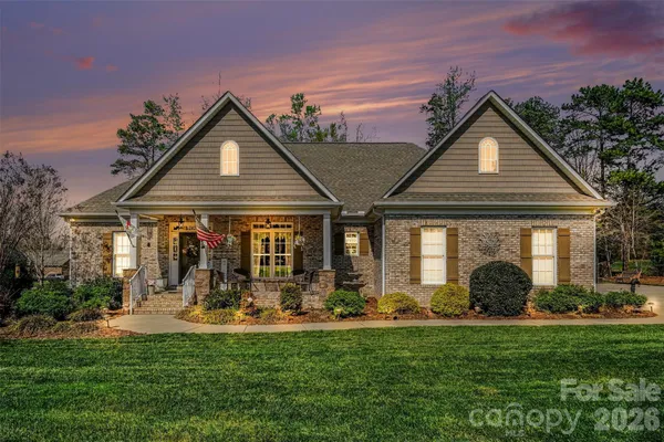 $576,000 | 5123 Beckenham Lane, Concord, NC 28025