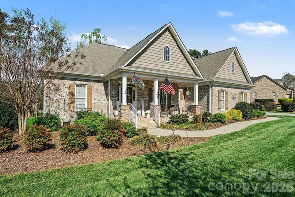 $576,000 | 5123 Beckenham Lane, Concord, NC 28025
