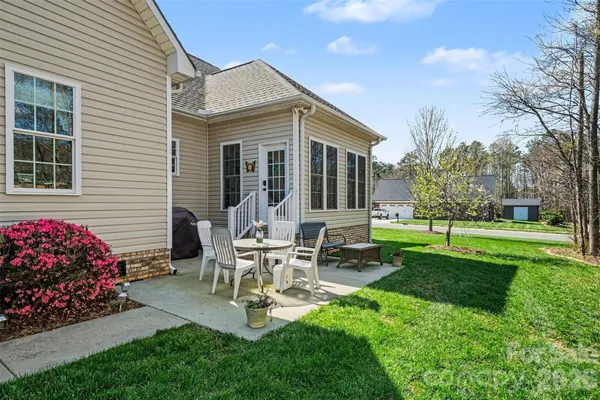 $576,000 | 5123 Beckenham Lane, Concord, NC 28025