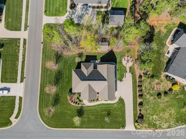 $576,000 | 5123 Beckenham Lane, Concord, NC 28025