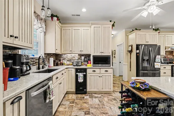 $576,000 | 5123 Beckenham Lane, Concord, NC 28025