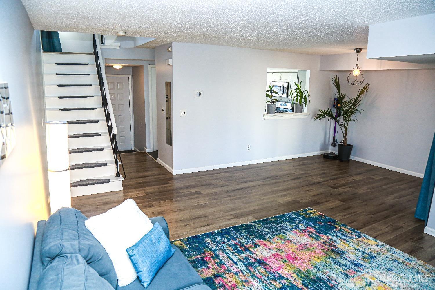 5805 Hana Road Edison, NJ 08817 - Photo 27 of 33