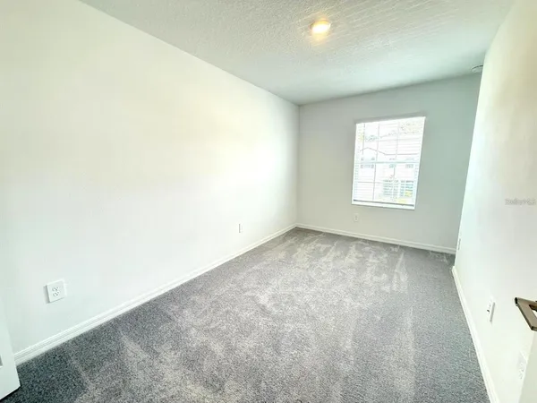 $2,200 | 10171 Trumpet Honeysuckle Way, San Antonio, FL 33576