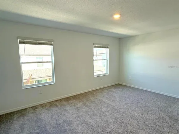 $2,200 | 10171 Trumpet Honeysuckle Way, San Antonio, FL 33576