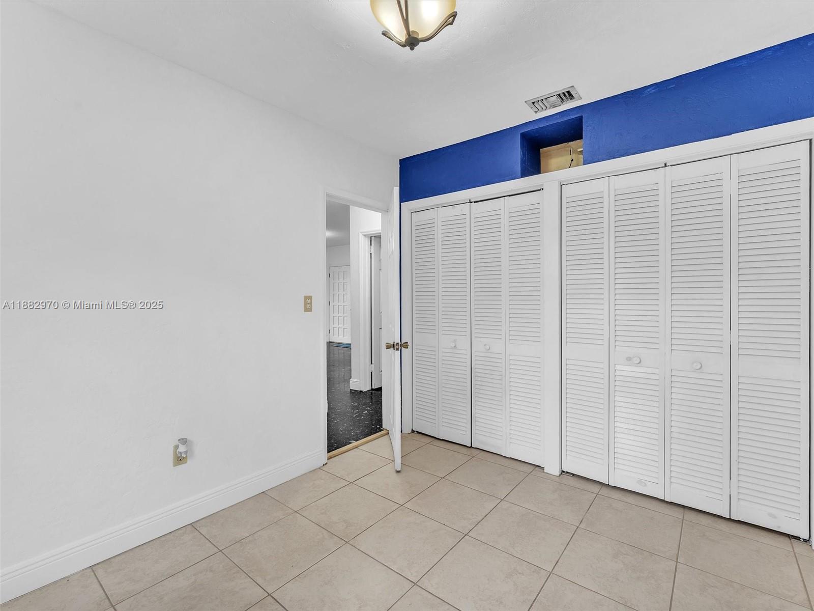 3680 Northwest 16th Street Miami, FL 33125 - Photo 22 of 45 a view of an empty room
