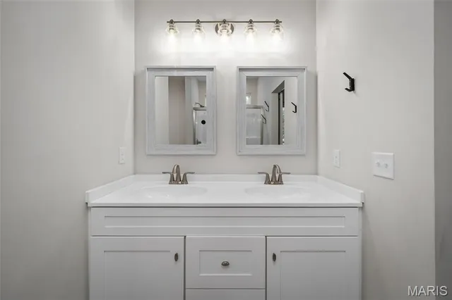 $447,000 | 290 Shumard Oak Drive, Troy, MO 63379