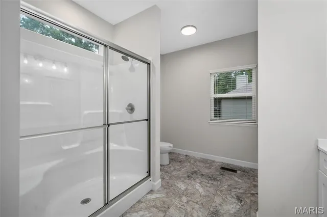 $447,000 | 290 Shumard Oak Drive, Troy, MO 63379