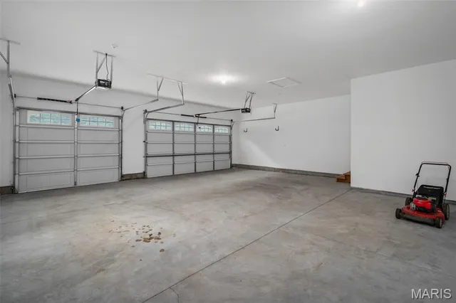 $447,000 | 290 Shumard Oak Drive, Troy, MO 63379