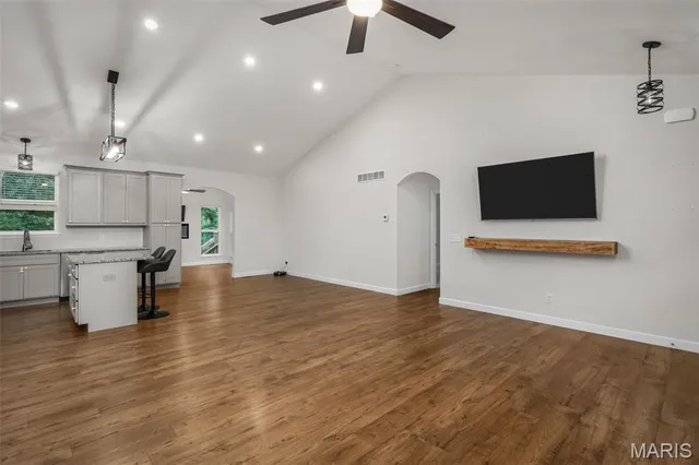 $447,000 | 290 Shumard Oak Drive, Troy, MO 63379