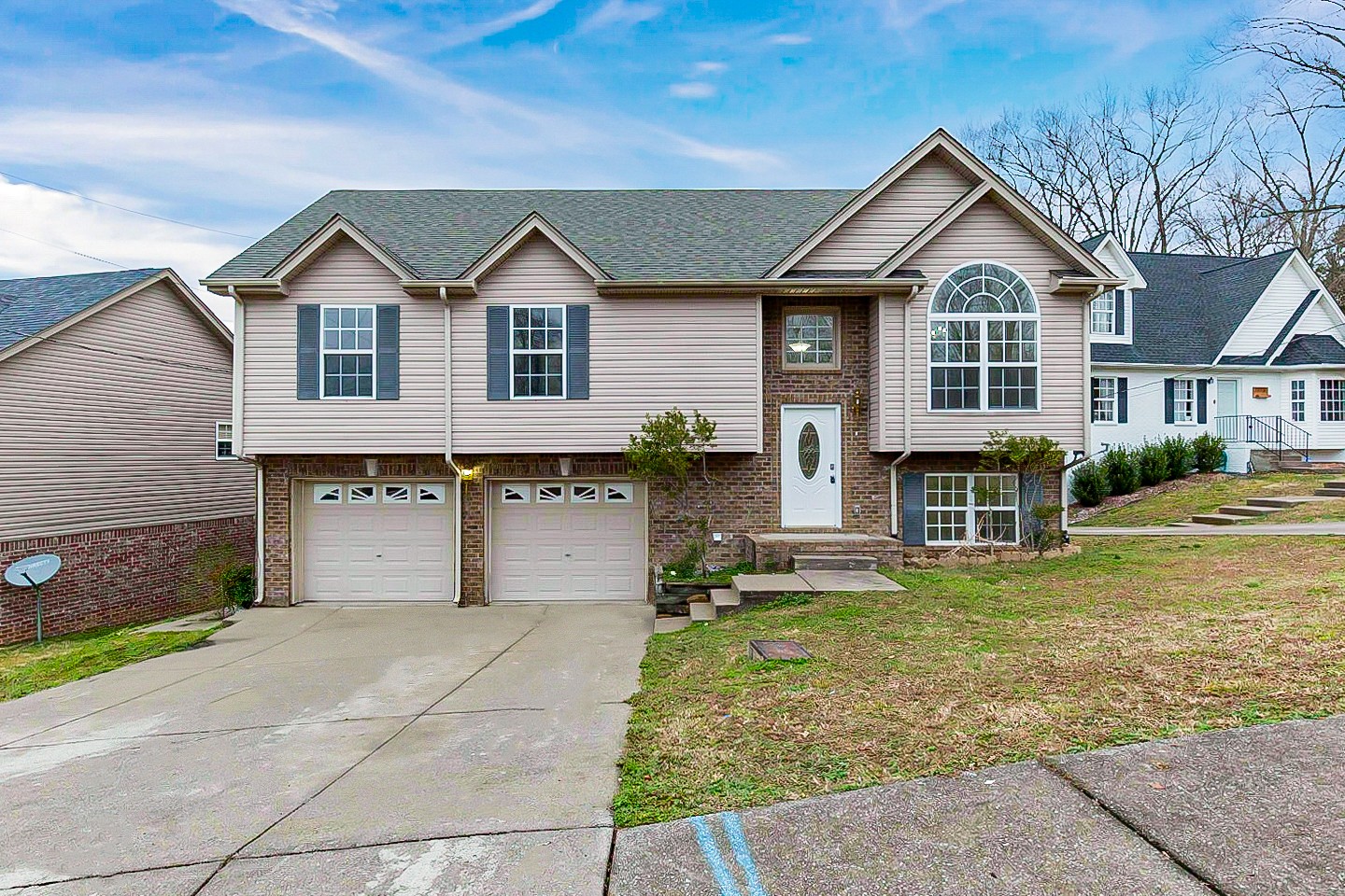 1171 Fitzpatrick Road Nashville, TN 37214 - Photo 1 of 32 Gallery Image 1