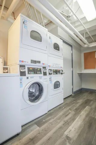 $1,000 | 5214 South Woodlawn Avenue, Unit 312, Chicago, IL 60615