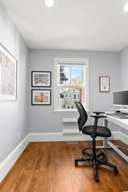 20 R Concord Street, Unit 20R Boston, MA 02129 - Photo 15 of 27