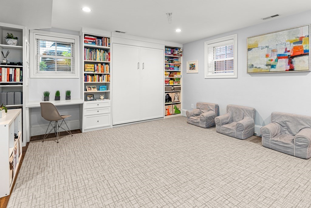 20 R Concord Street, Unit 20R Boston, MA 02129 - Photo 17 of 27