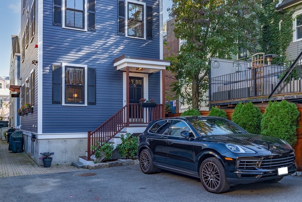 20 R Concord Street, Unit 20R Boston, MA 02129 - Photo 23 of 27