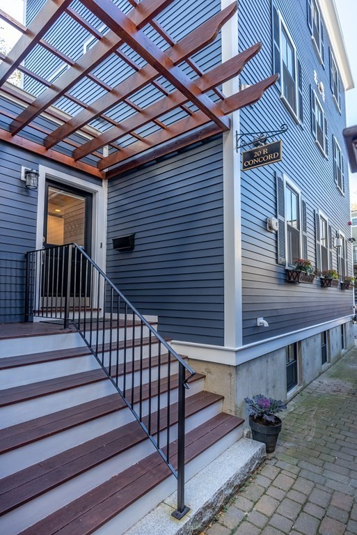 20 R Concord Street, Unit 20R Boston, MA 02129 - Photo 25 of 27