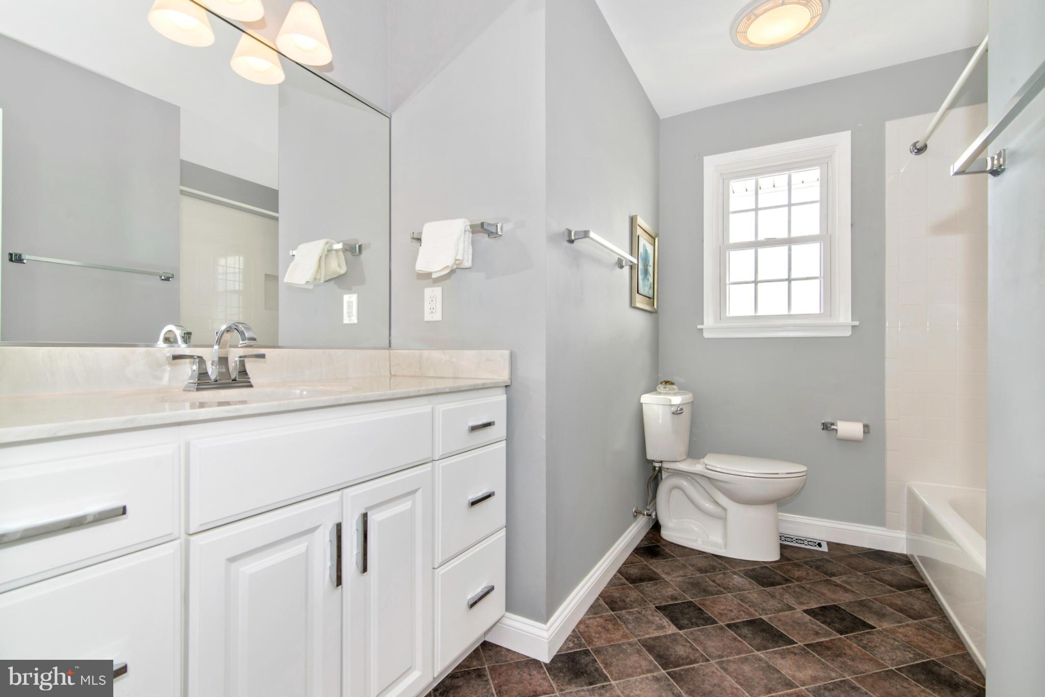 17535 Woodcamp Road Mount Airy, MD 21771 - Photo 27 of 30 Stunning Hall Bath