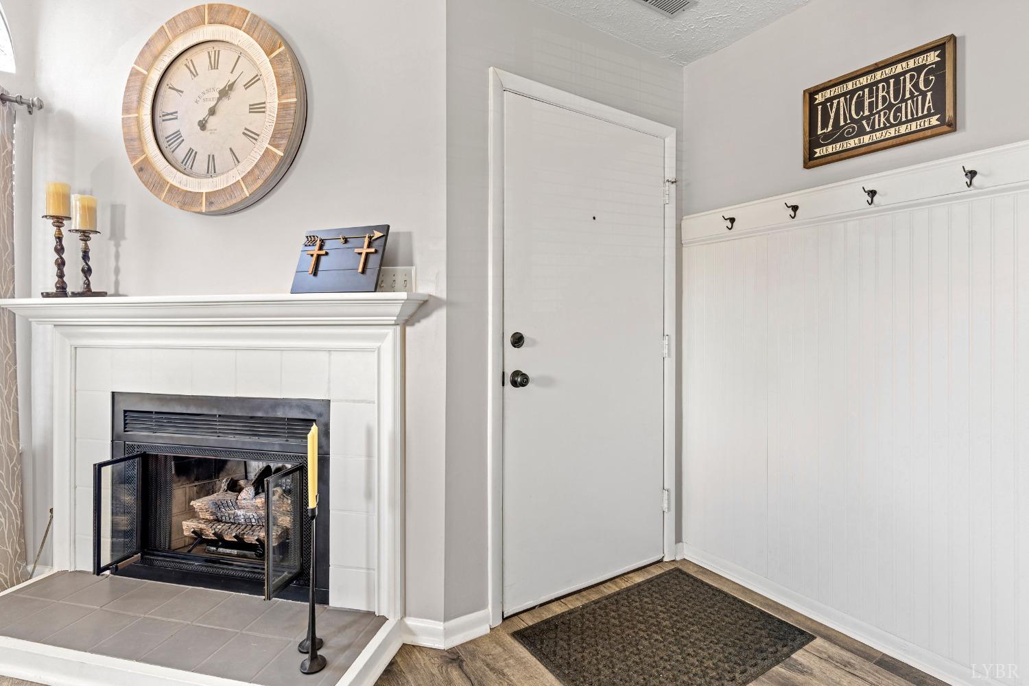 211 Walnut Ridge Drive Forest, VA 24551 - Photo 2 of 48 Gallery Image 2