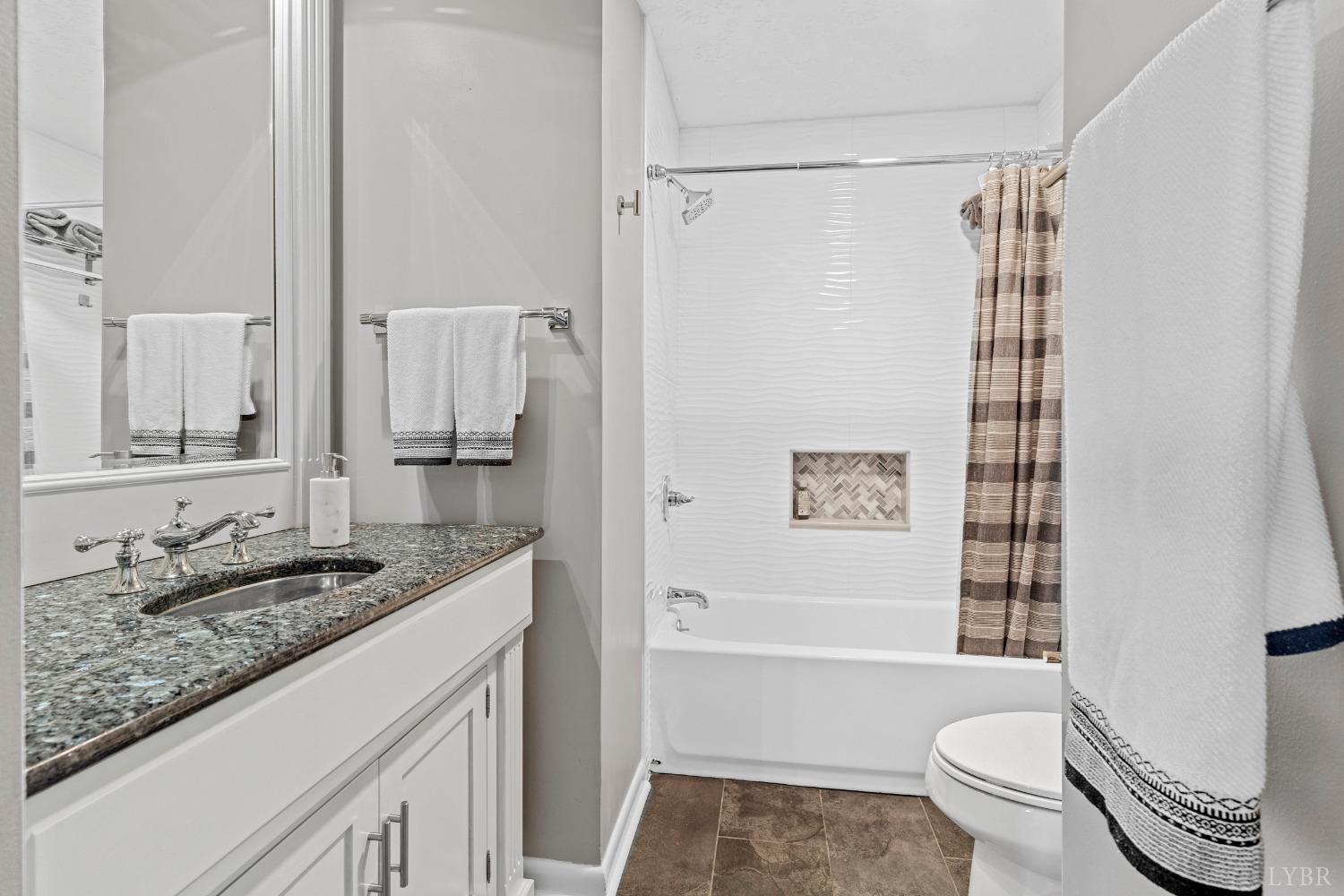 211 Walnut Ridge Drive Forest, VA 24551 - Photo 31 of 48 Gallery Image 31
