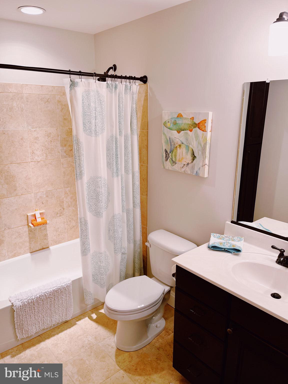 186 Acton Road Annapolis, MD 21403 - Photo 19 of 19 Full bath on upper level