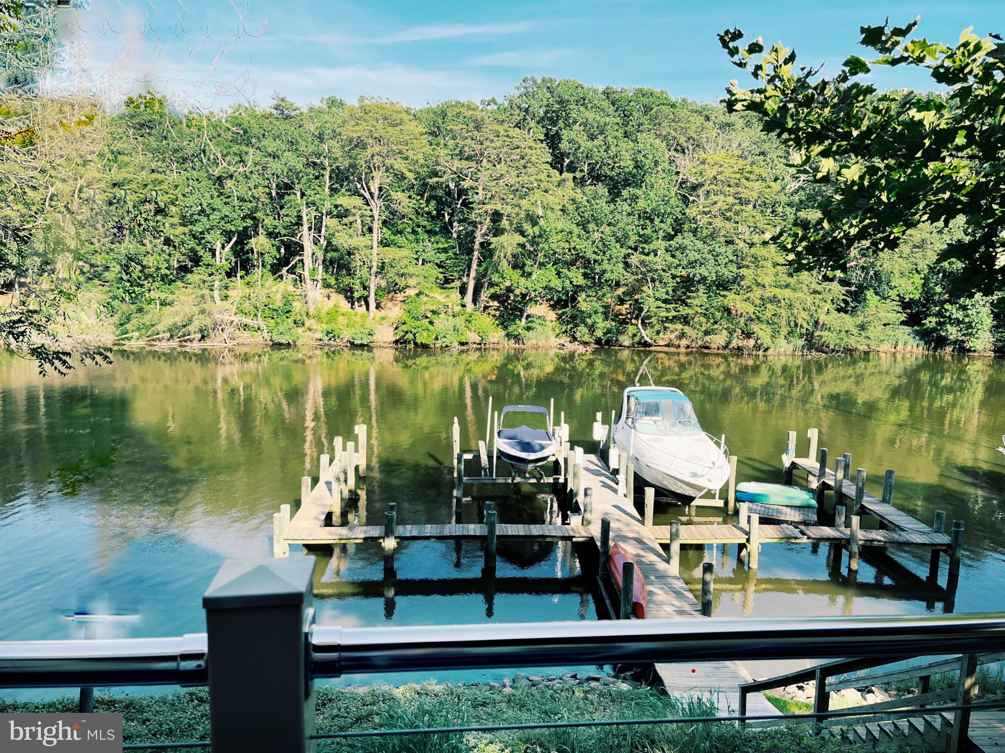 186 Acton Road Annapolis, MD 21403 - Photo 5 of 19 Water views from most rooms