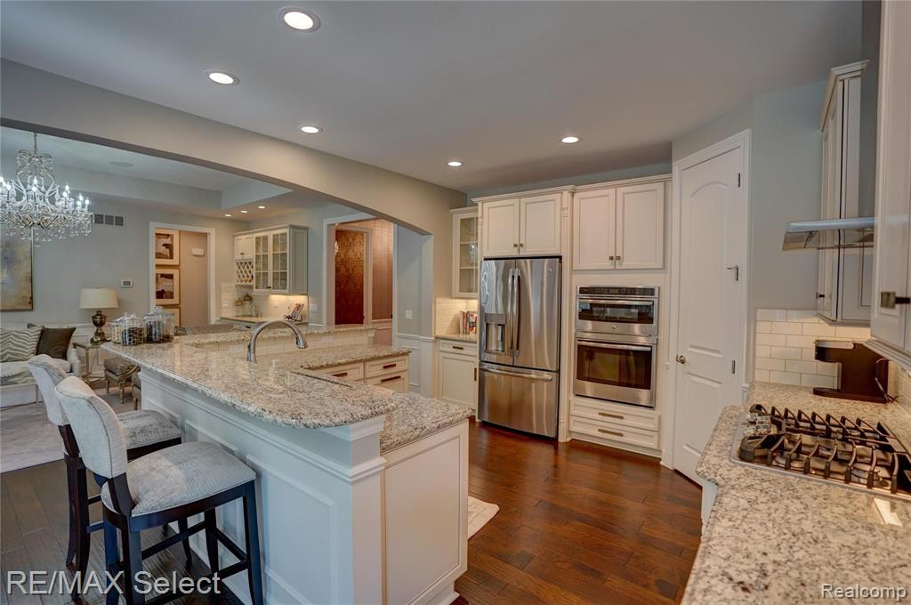 5520 Woodfall Road Clarkston, MI 48348 - Photo 19 of 48 Gallery Image 19