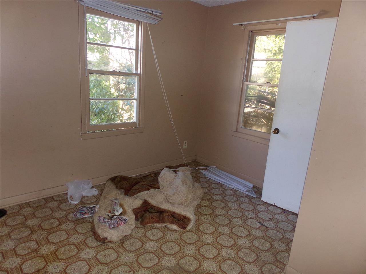 572 Southwest Rutledge Street Madison, FL 32340 - Photo 3 of 22 Gallery Image 3